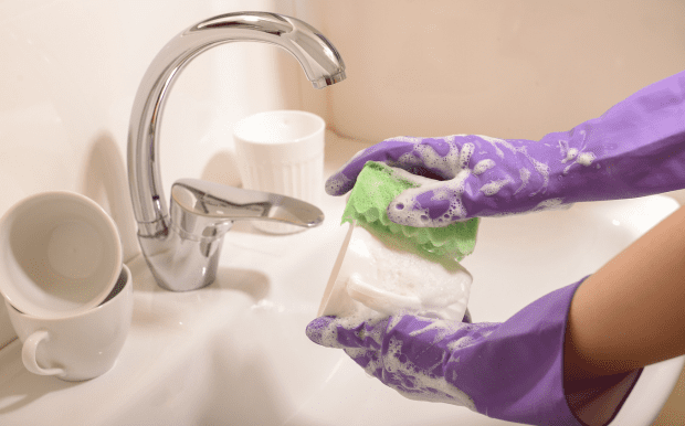 如何確保杯子上的圖案不會掉色？